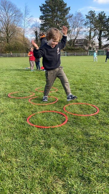 Faas Door Hoepels
